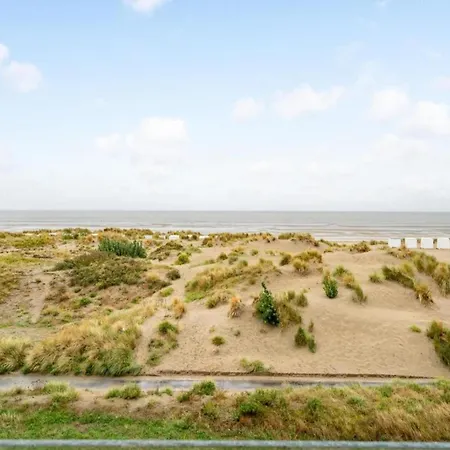 Palerm0401 Located Near The Center Oostduinkerke